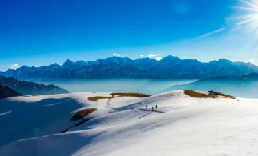 Dayara Bugyal Trek View