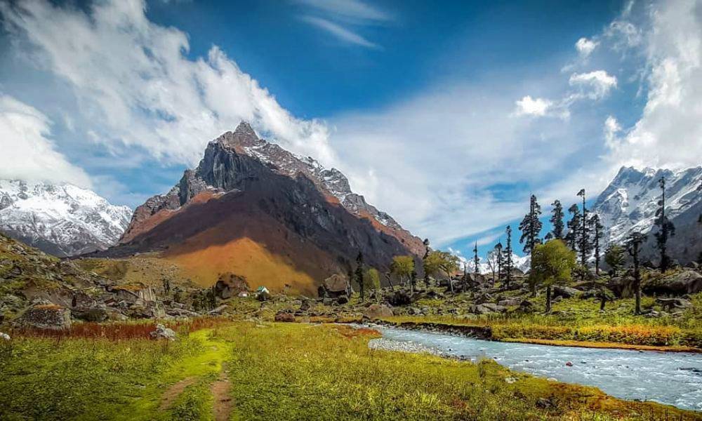 Har Ki Dun Trek Autumn Season (September to November)