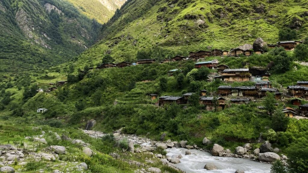 Traditional wooden houses in Sankri Village, the base camp for Kedarkantha trek in Uttarakhand